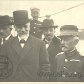 Ο Ελευθέριος Βενιζέλος με μέλη της κυβερνήσεως (στρατηγός Δαγκλής, ναύαρχος Κουντουριώτης, Κασσαβέτης).