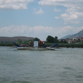 Μεταφορά οχημάτων από το νησί στην Ντραμπάντοβα