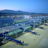 Απέραντα άδειο σπίτι