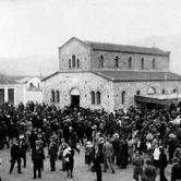 Οι πρόσφυγες κουβαλούν τα έθιμά τους