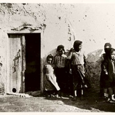 Θα σας φάνε οι πρόσφυγες